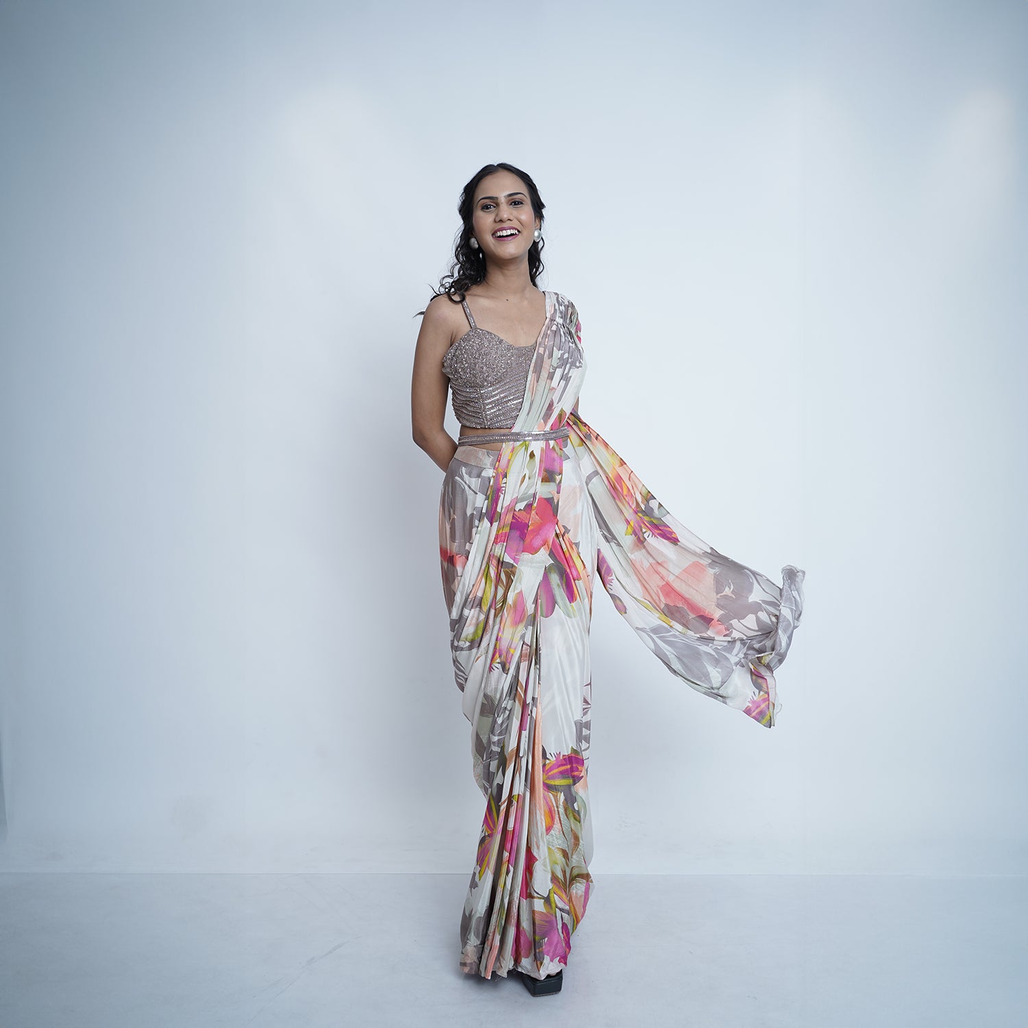 SAREE