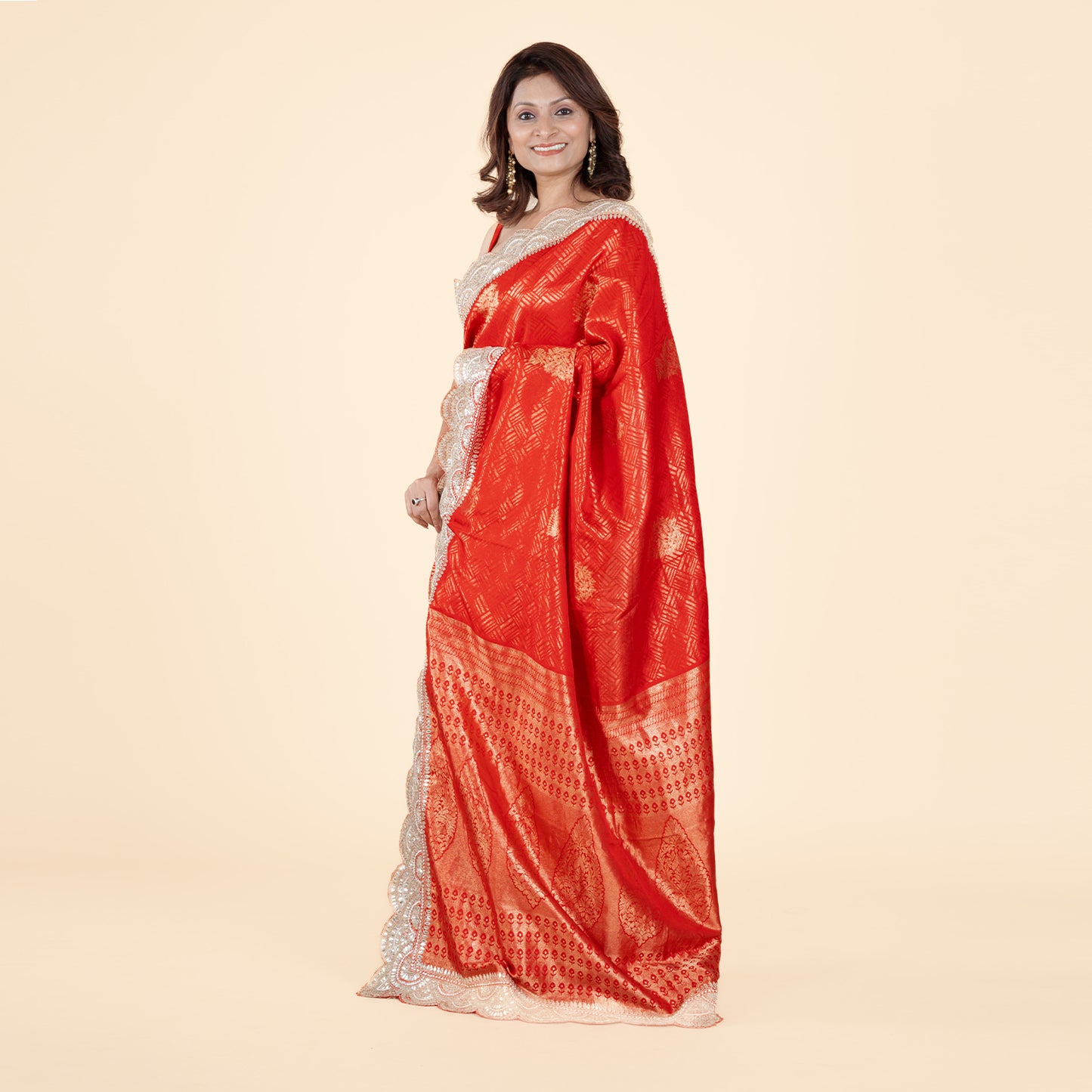 Regal Red & Gold Saree with Unstitch Blouse