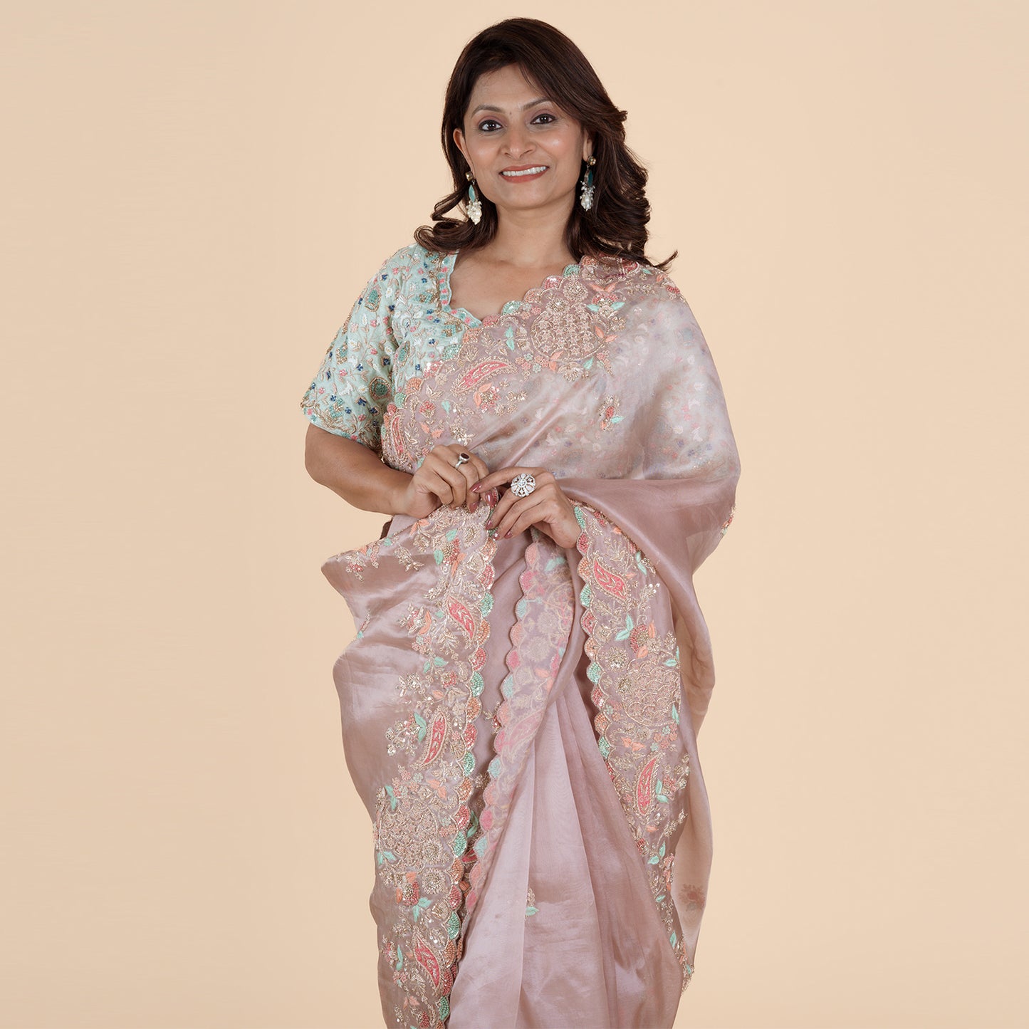 Peach Saree with a Touch of Elegance